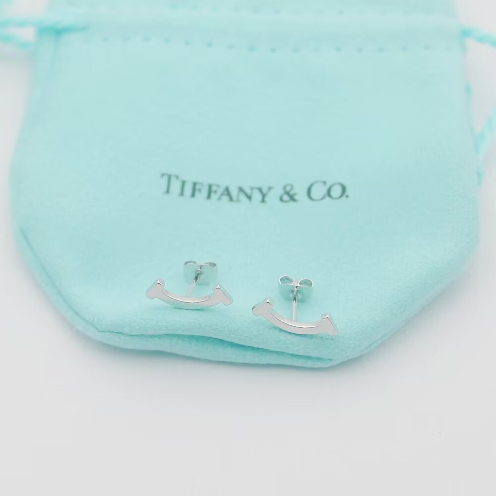 Tiffany & Co. Tiffany T Smile Earring - PerfectKickZ