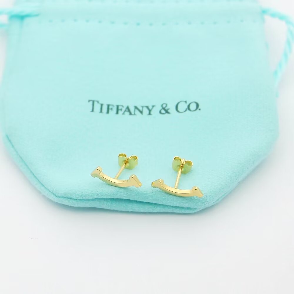 Tiffany & Co. Tiffany T Smile Earring - PerfectKickZ