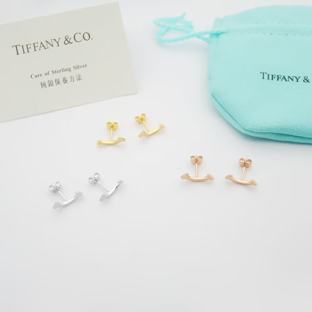 Tiffany & Co. Tiffany T Smile Earring - PerfectKickZ