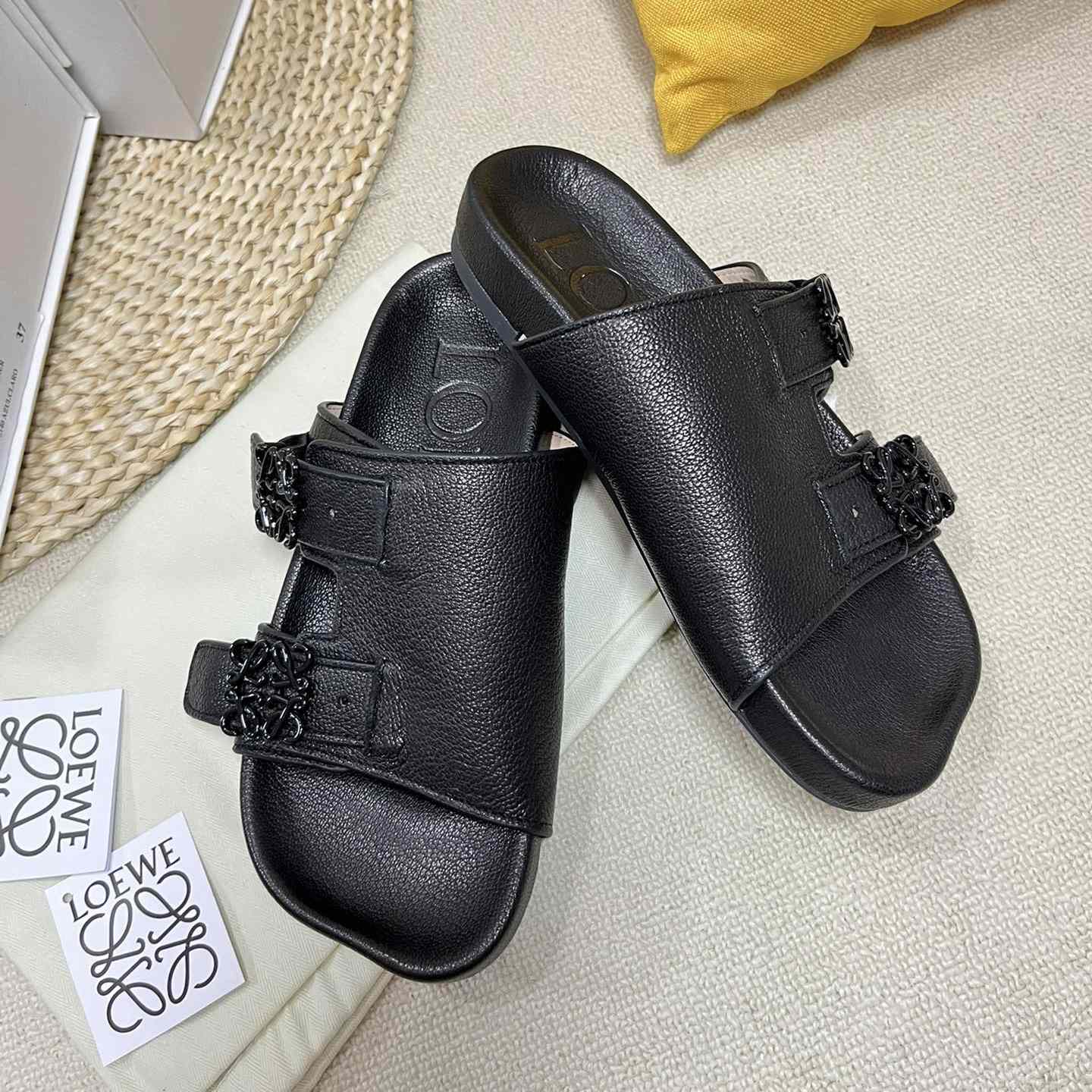 Loewe Ease slide In Goatskin - PerfectKickZ
