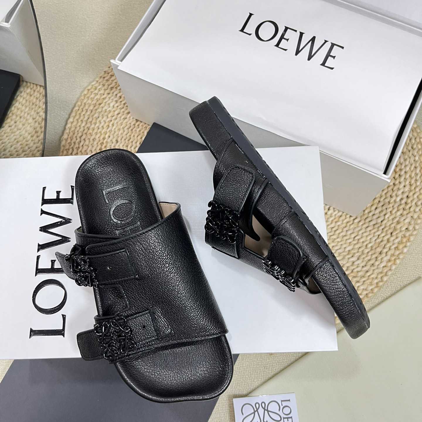 Loewe Ease slide In Goatskin - PerfectKickZ