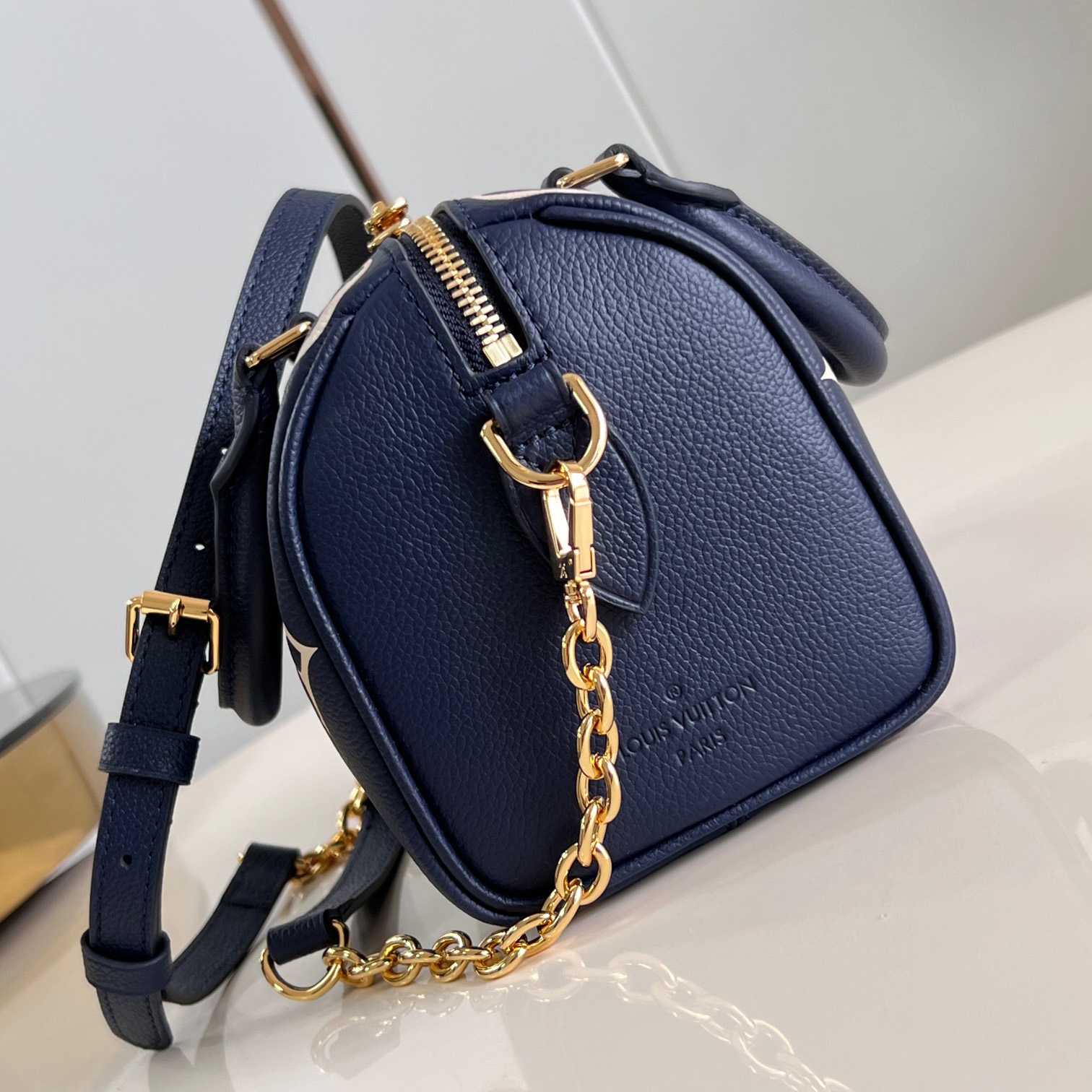 Louis Vuitton Speedy Bandouliere 20    M47048 - PerfectKickZ