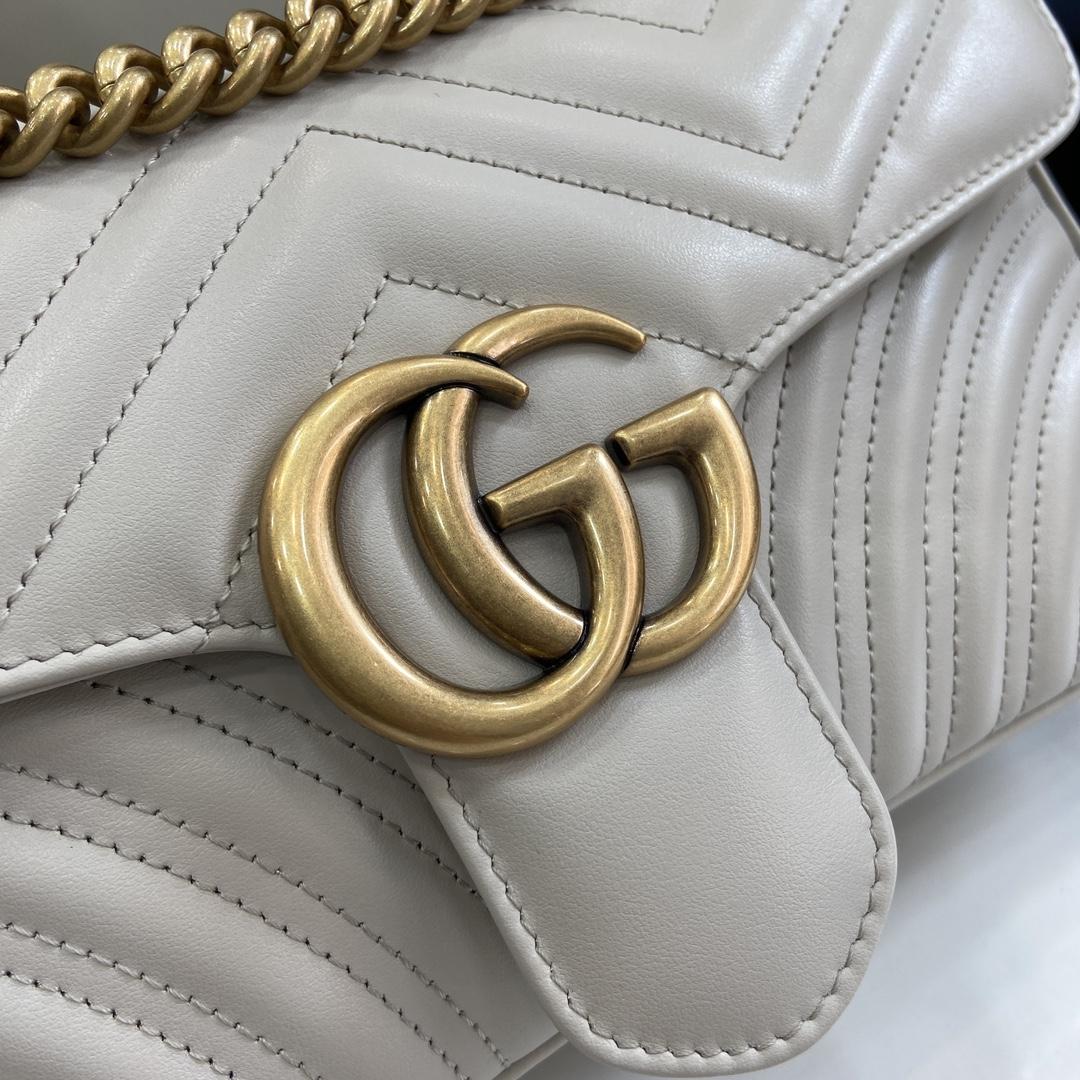 Gucci GG Marmont Small Shoulder Bag - 