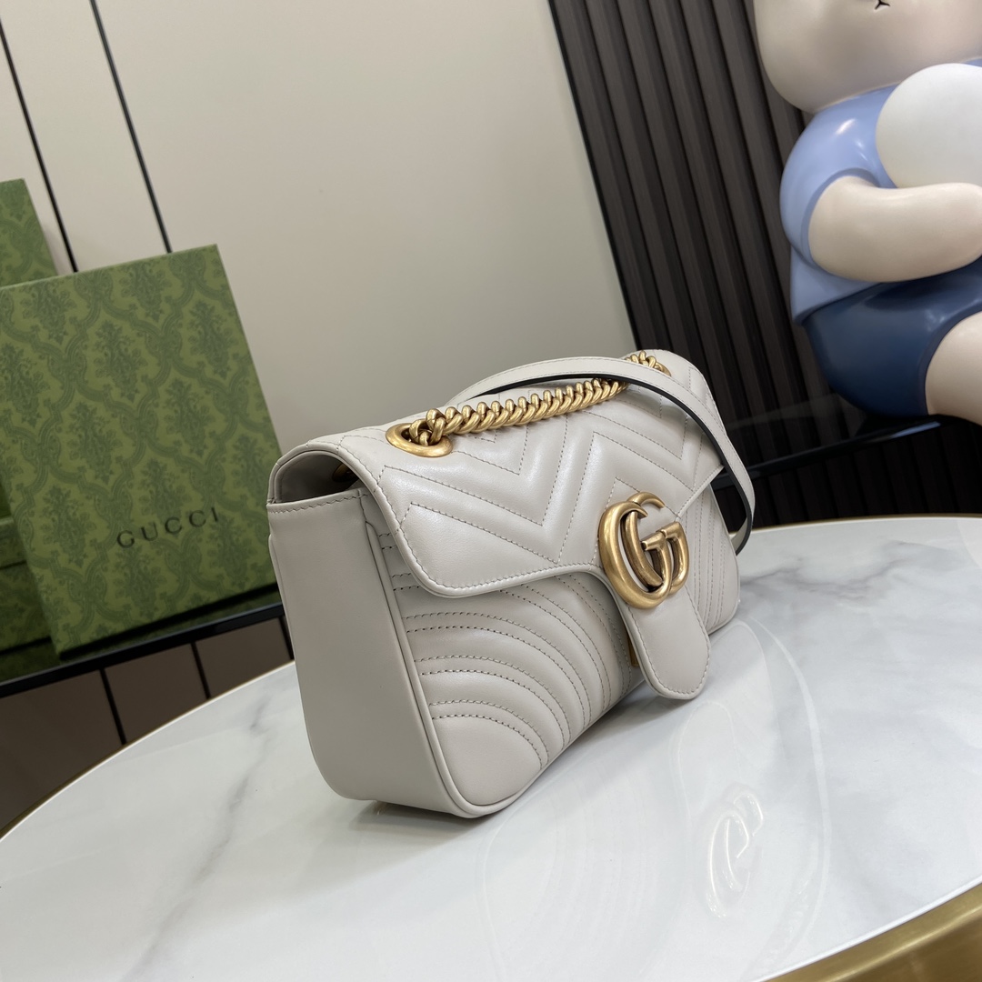 Gucci GG Marmont Small Shoulder Bag - 