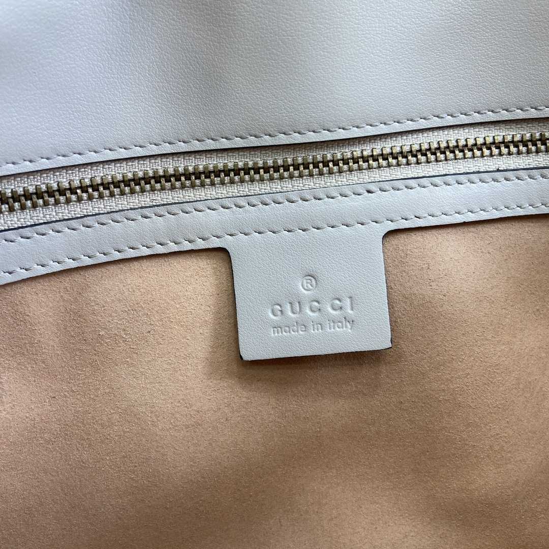 Gucci GG Marmont Small Shoulder Bag - 