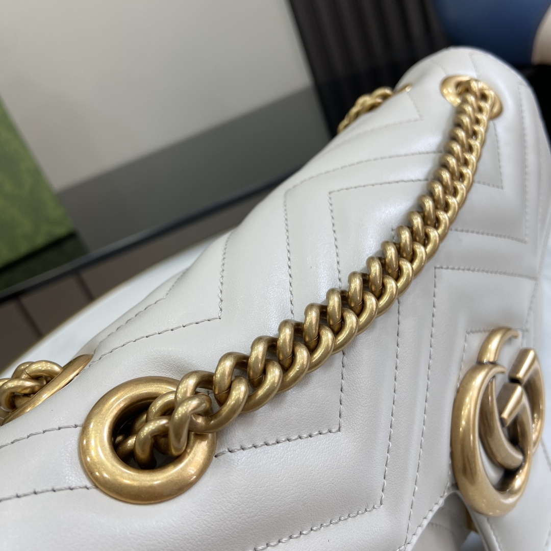 Gucci GG Marmont Small Shoulder Bag - 