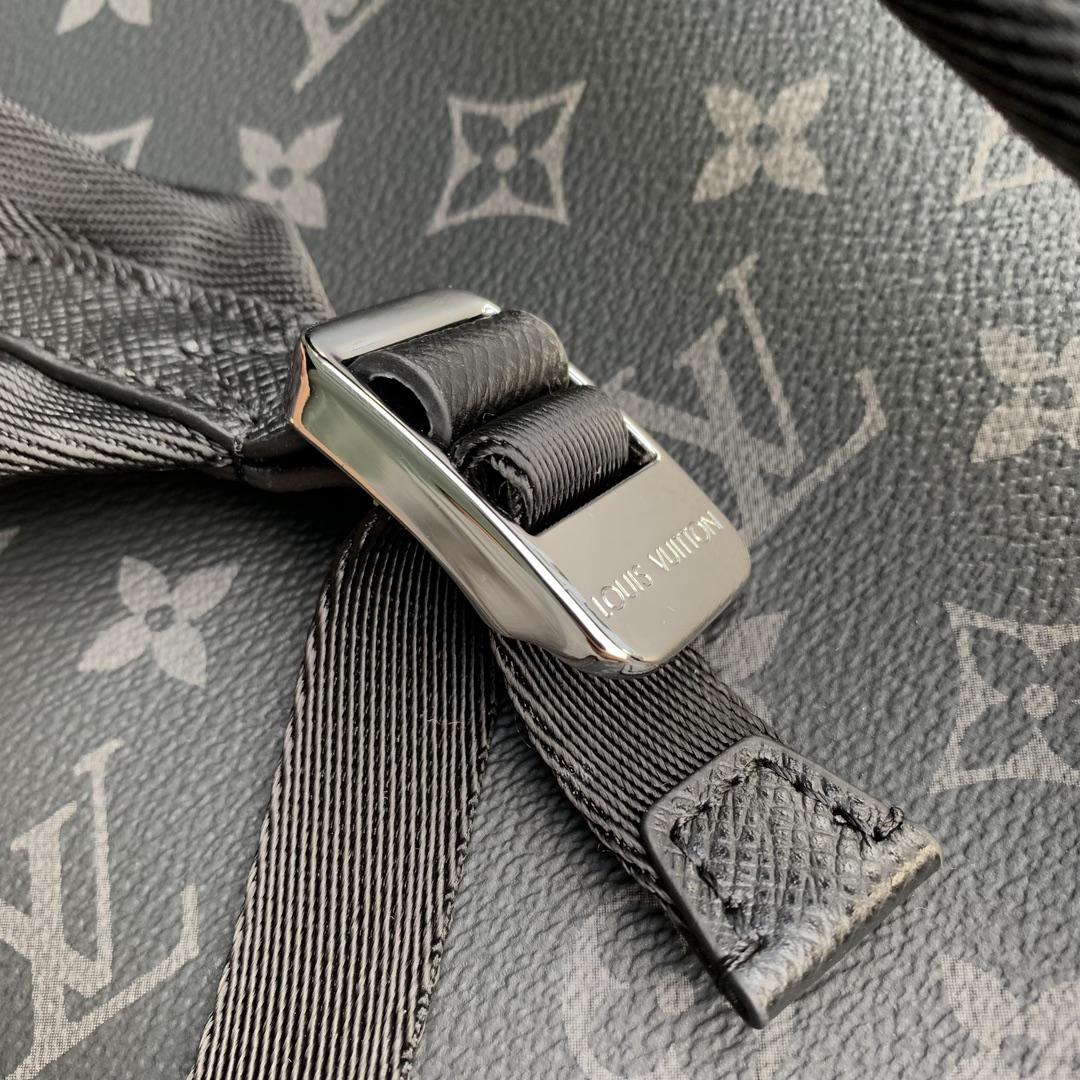Louis Vuitton Discovery Backpack   M31033 - PerfectKickZ