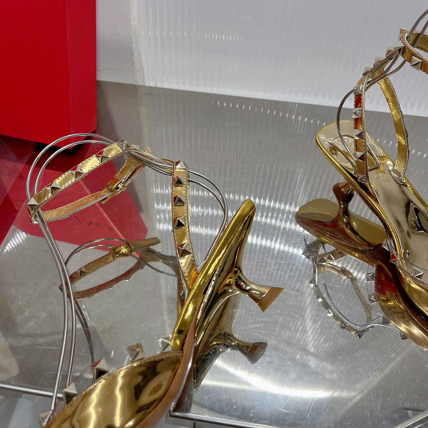 Valenti Garavani Rockstud Couture 58mm Mirrored Pumps - PerfectKickZ