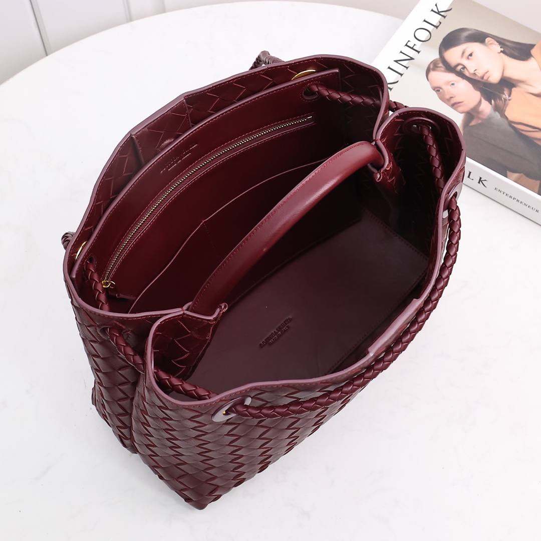 Bottega Veneta Medium Andiamo  32*24*12CM - PerfectKickZ