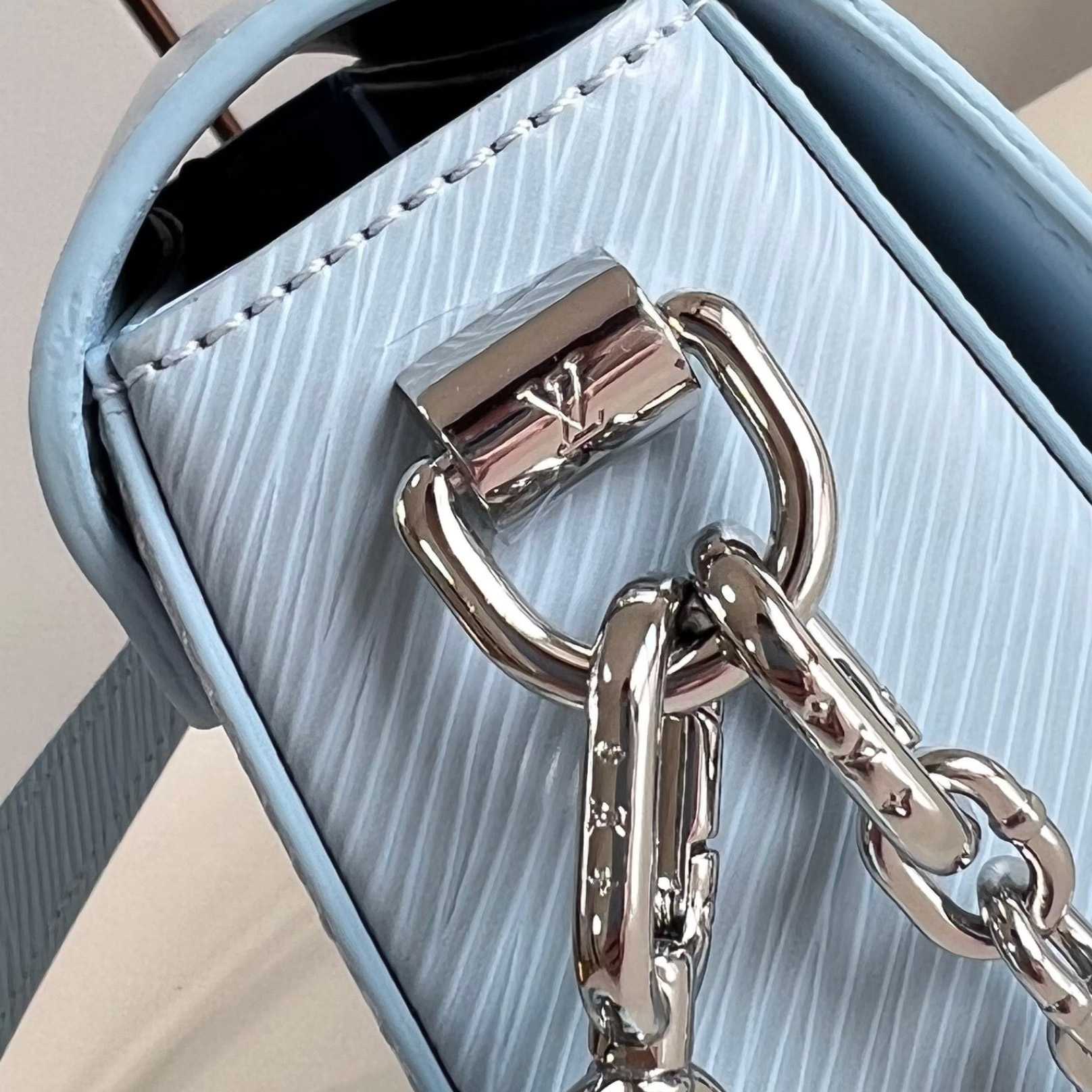 Louis Vuitton Twist West   M24566 - PerfectKickZ
