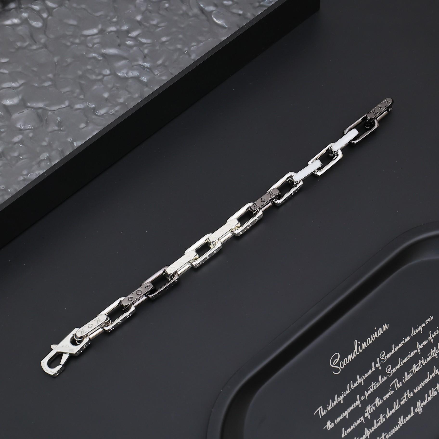 Louis Vuitton Monogram Chain Bracelet   M00686 - PerfectKickZ