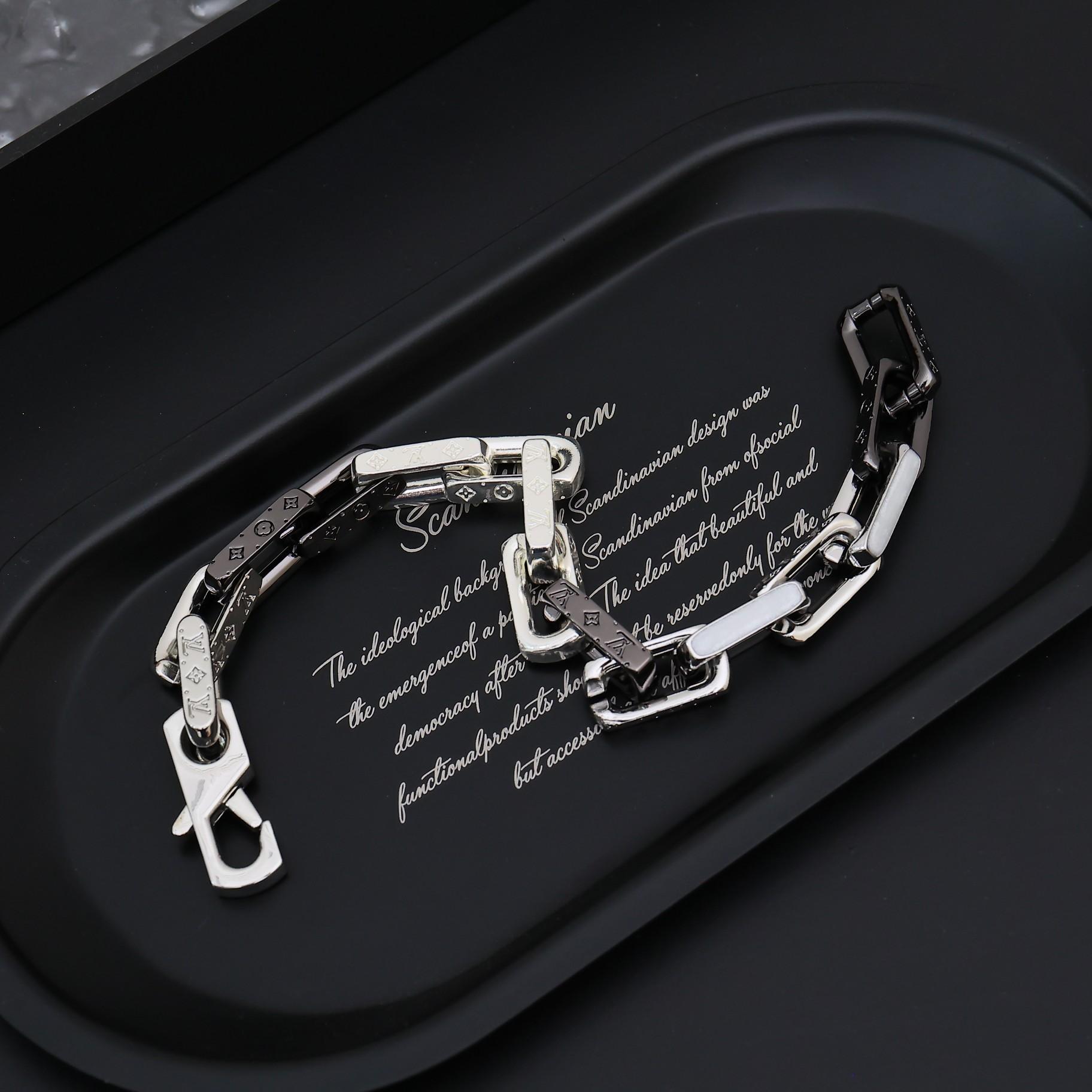 Louis Vuitton Monogram Chain Bracelet   M00686 - PerfectKickZ