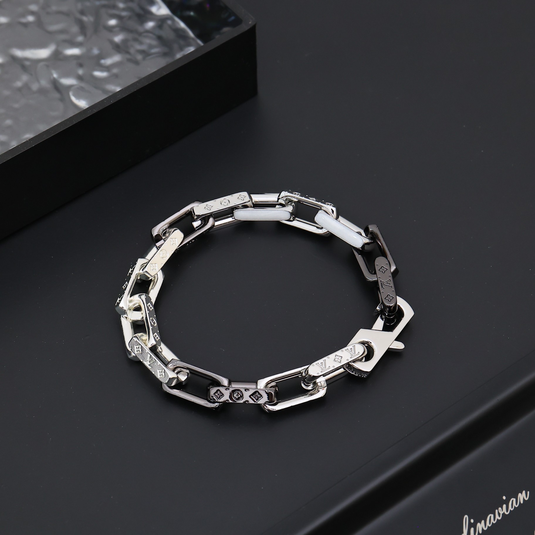 Louis Vuitton Monogram Chain Bracelet   M00686 - PerfectKickZ
