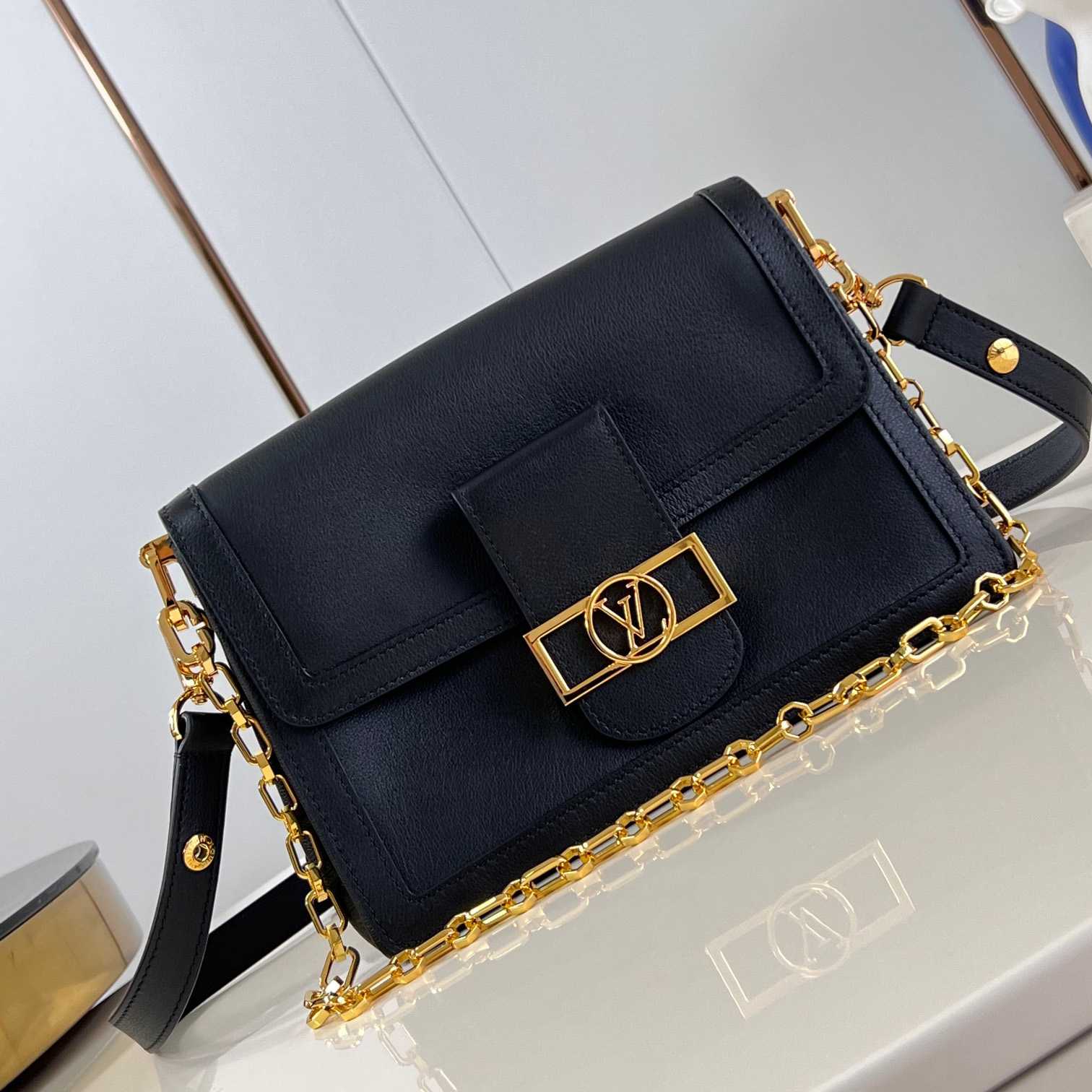 Louis Vuitton Dauphine Soft MM   M25209 - PerfectKickZ