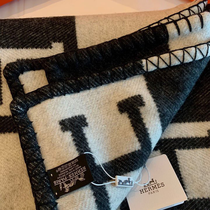 Hermes Blanket   163*137cm - 