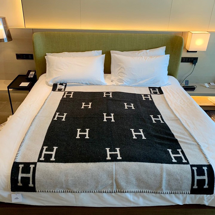 Hermes Blanket   163*137cm - 