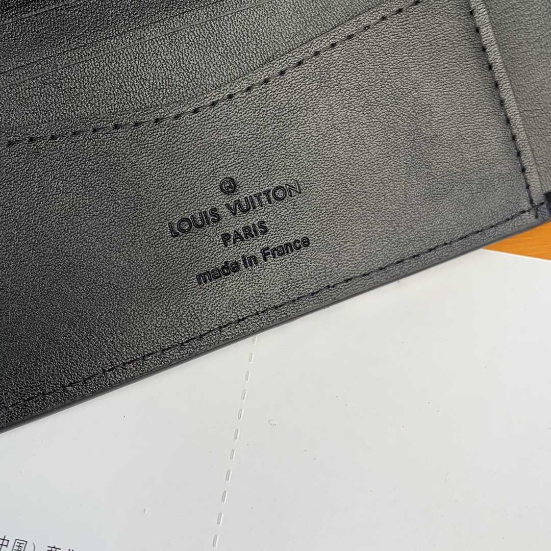 Louis Vuitton Monogram Wallet  M69037 - PerfectKickZ