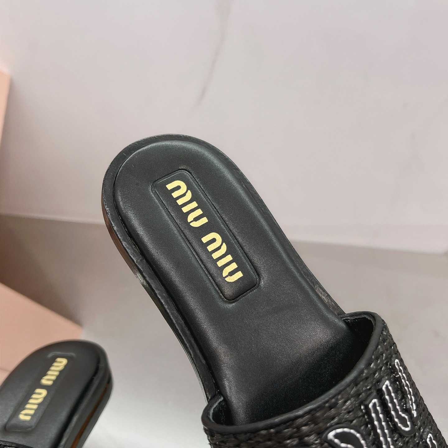 Miu Miu Raffia-effect Woven Fabric Slides - PerfectKickZ