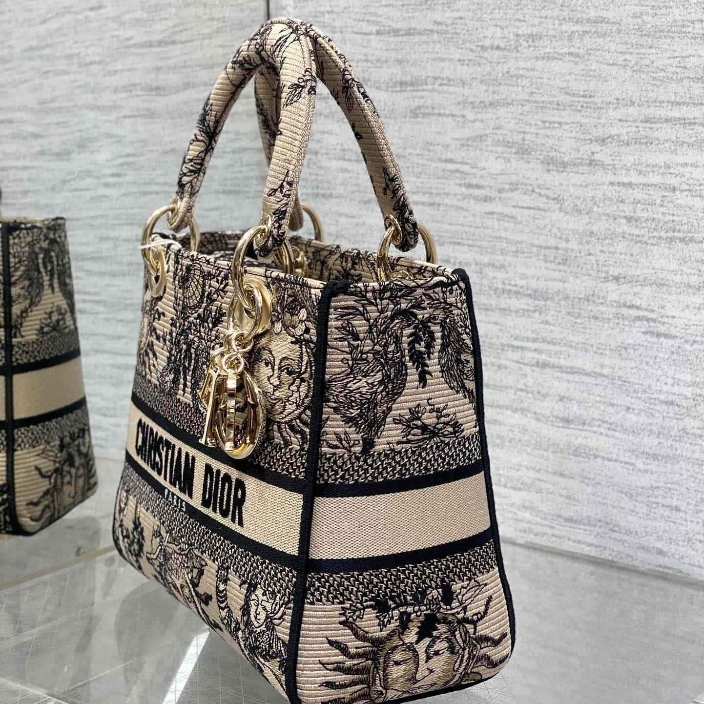 Dior Medium Lady D-Lite Bag - PerfectKickZ