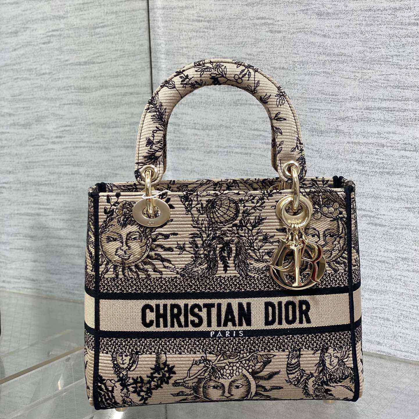 Dior Medium Lady D-Lite Bag - PerfectKickZ