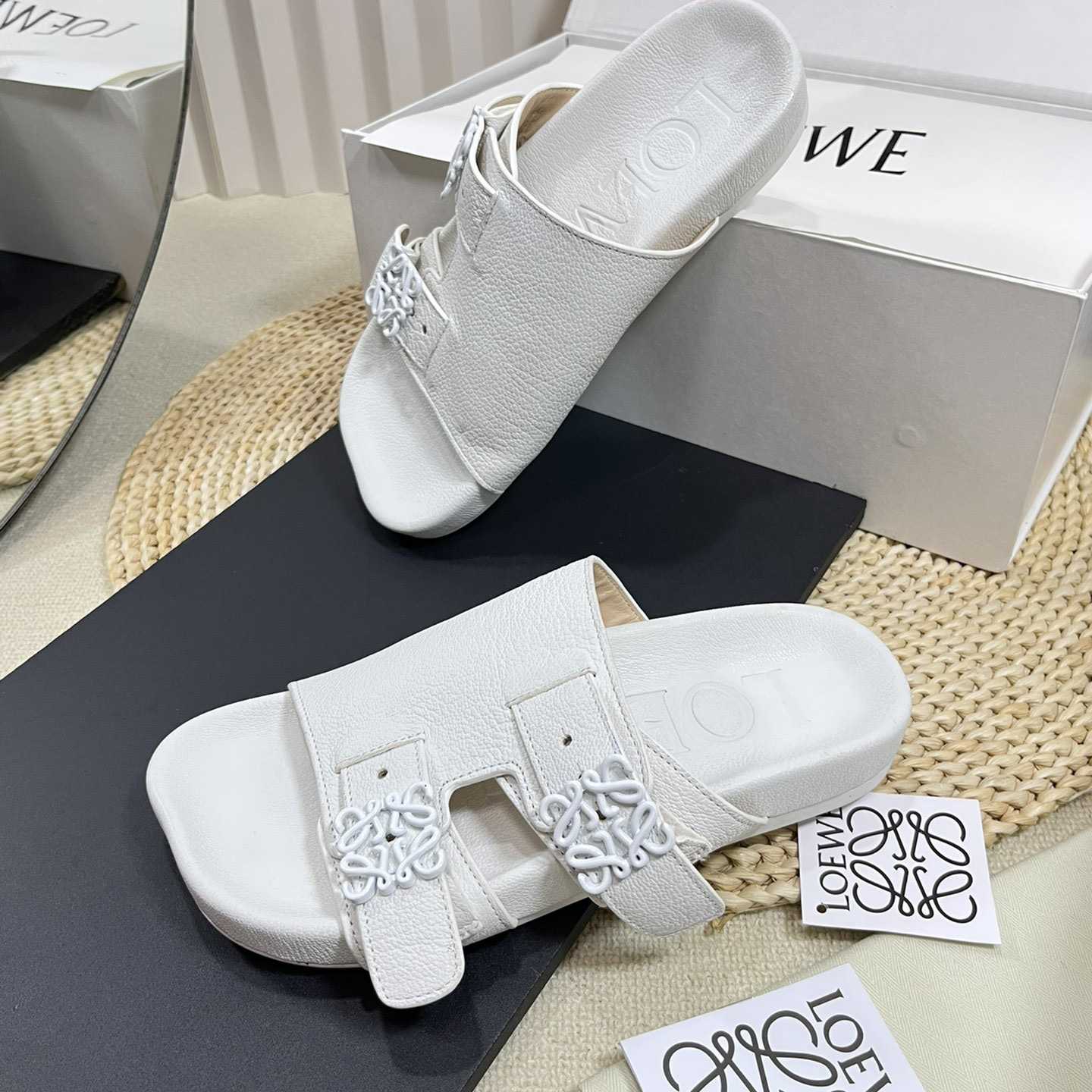 Loewe Ease slide In Goatskin - PerfectKickZ