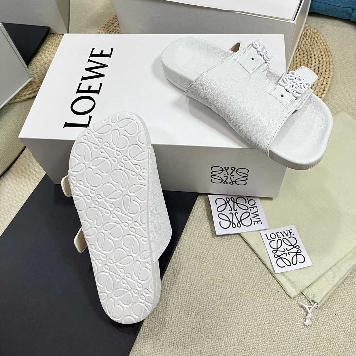 Loewe Ease slide In Goatskin - 