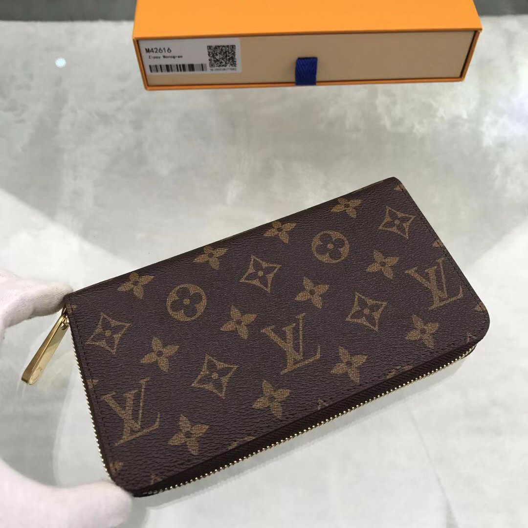 Louis Vuitton Zippy Wallet     M42616 - 