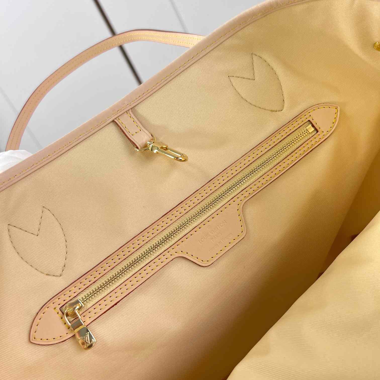 Louis Vuitton Neverfull MM    N40668 - PerfectKickZ
