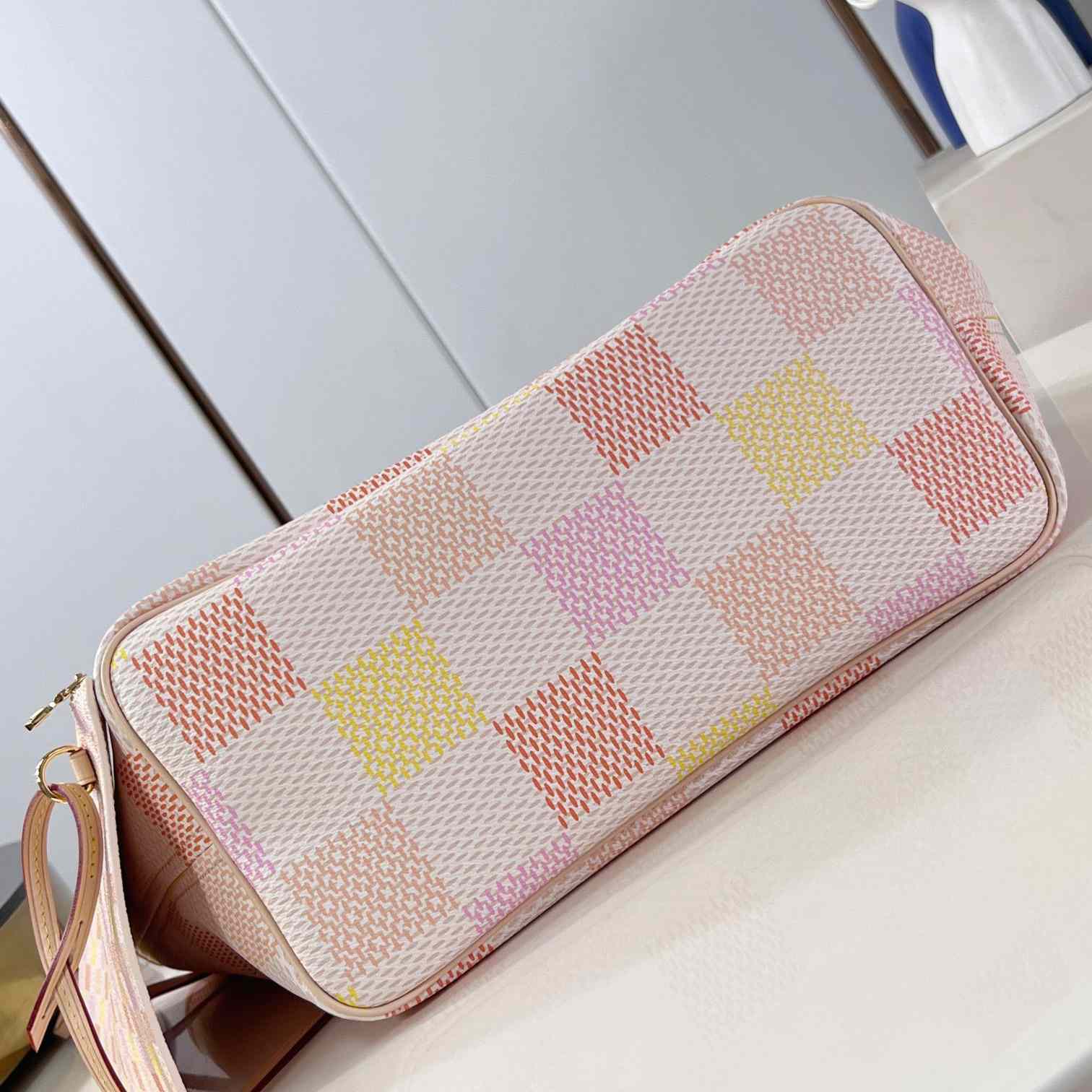 Louis Vuitton Neverfull MM    N40668 - PerfectKickZ