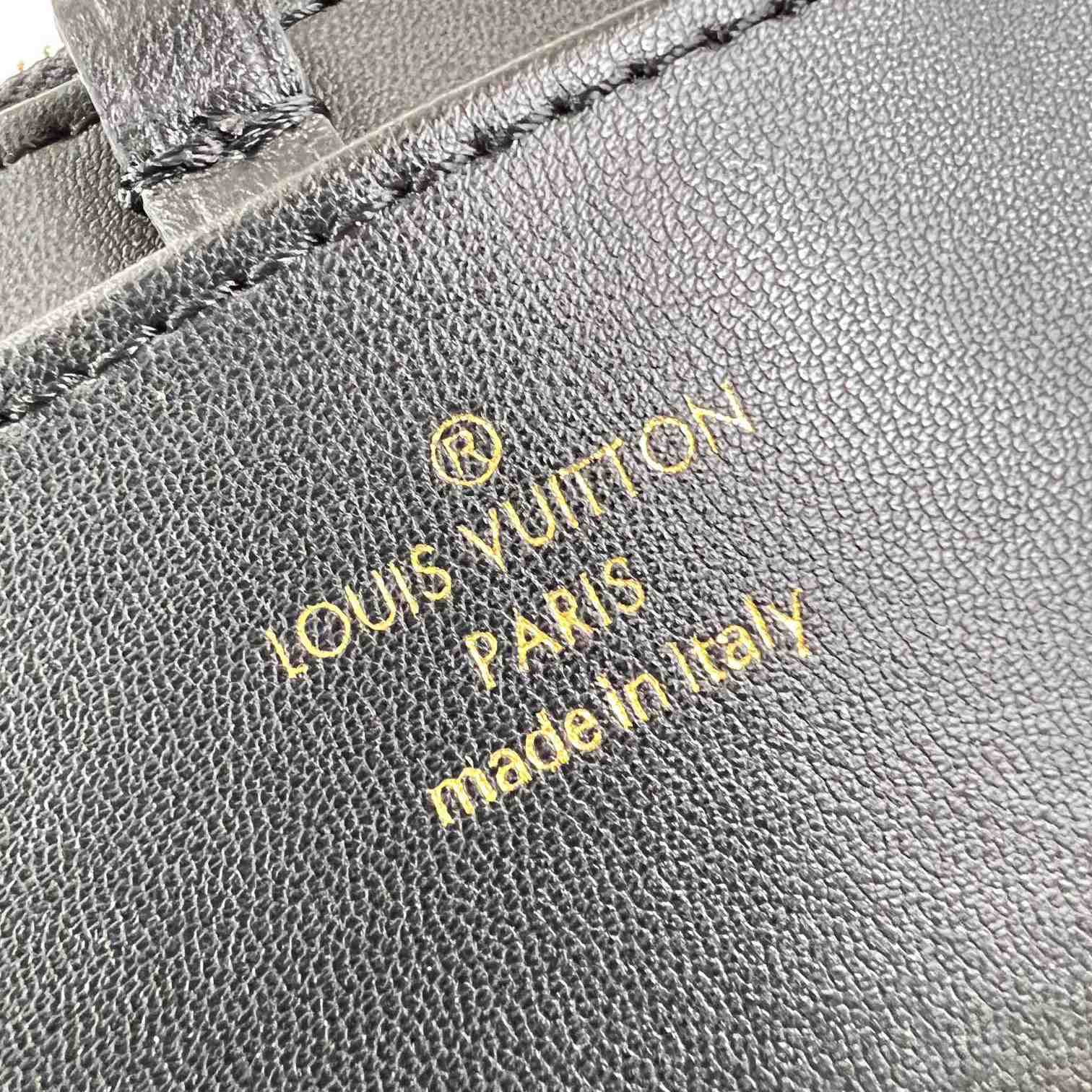 Louis Vuitton GO-14 GM   M23689 - PerfectKickZ