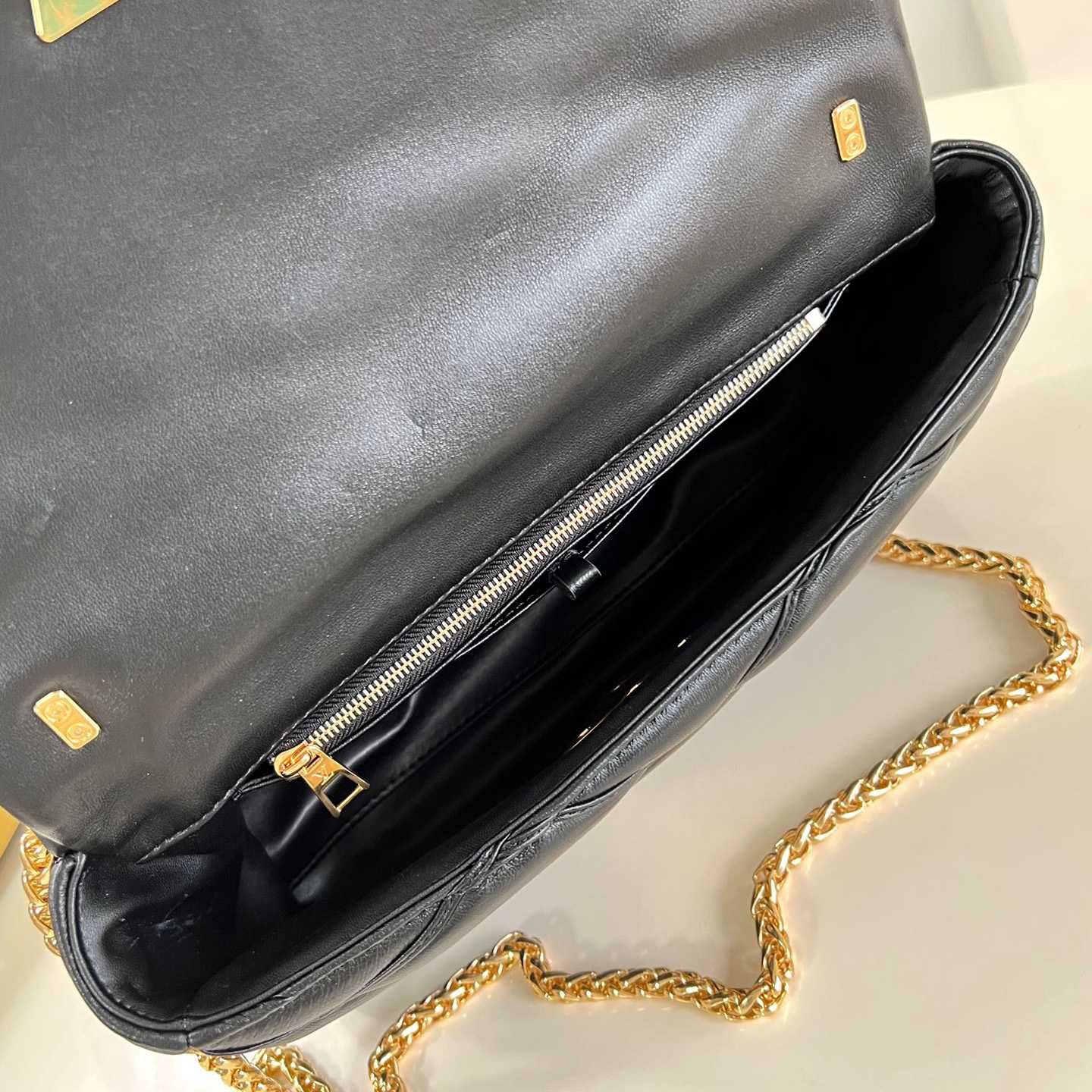 Louis Vuitton GO-14 GM   M23689 - PerfectKickZ