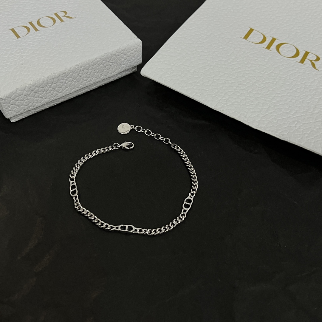 Dior CD Icon Thin Chain Link Bracelet - PerfectKickZ