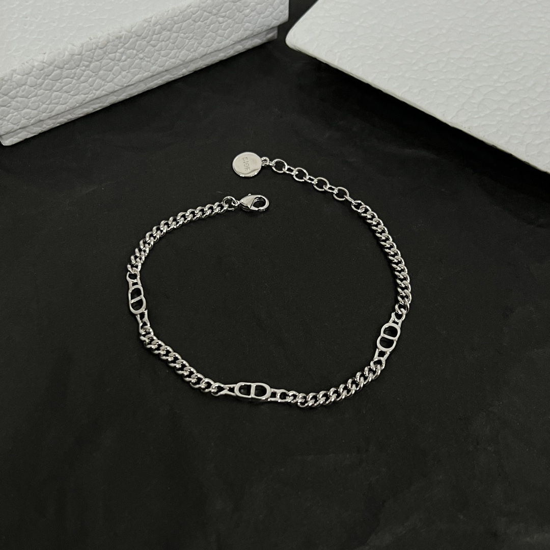 Dior CD Icon Thin Chain Link Bracelet - PerfectKickZ