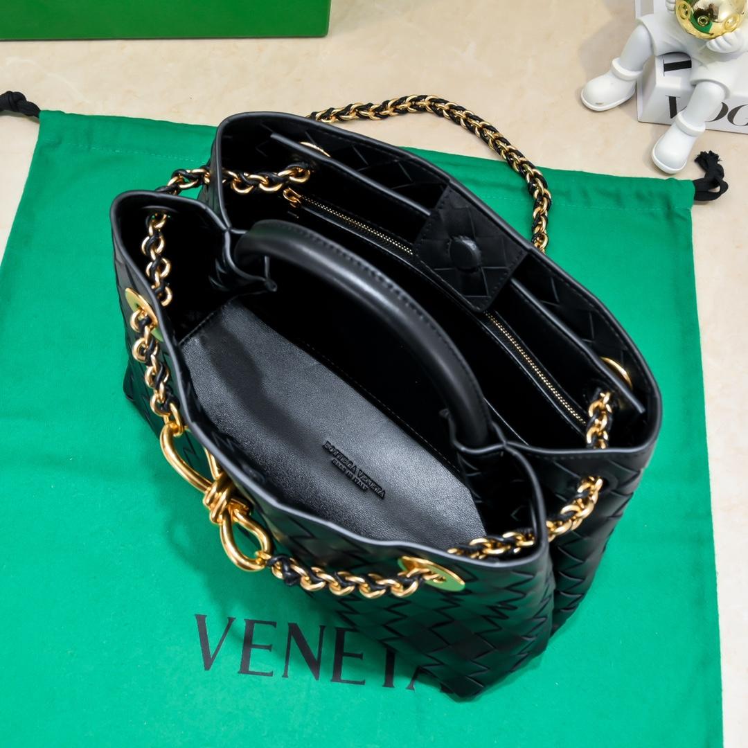 Bottega Veneta Small Andiamo With Chain - PerfectKickZ