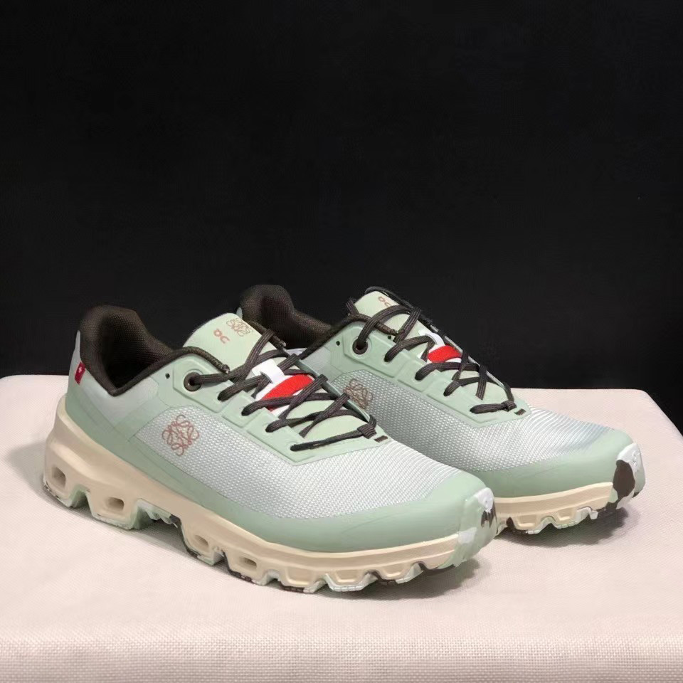Loewe x On ‘Cloudventure’ Low Top Lace Up Sneakers - 