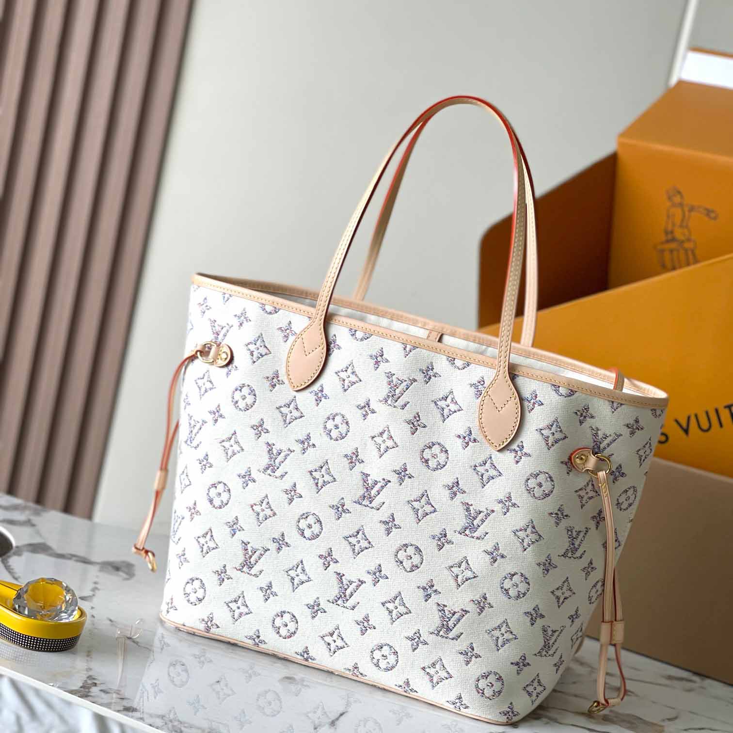 Louis Vuitton Neverfull MM   M24905 - 