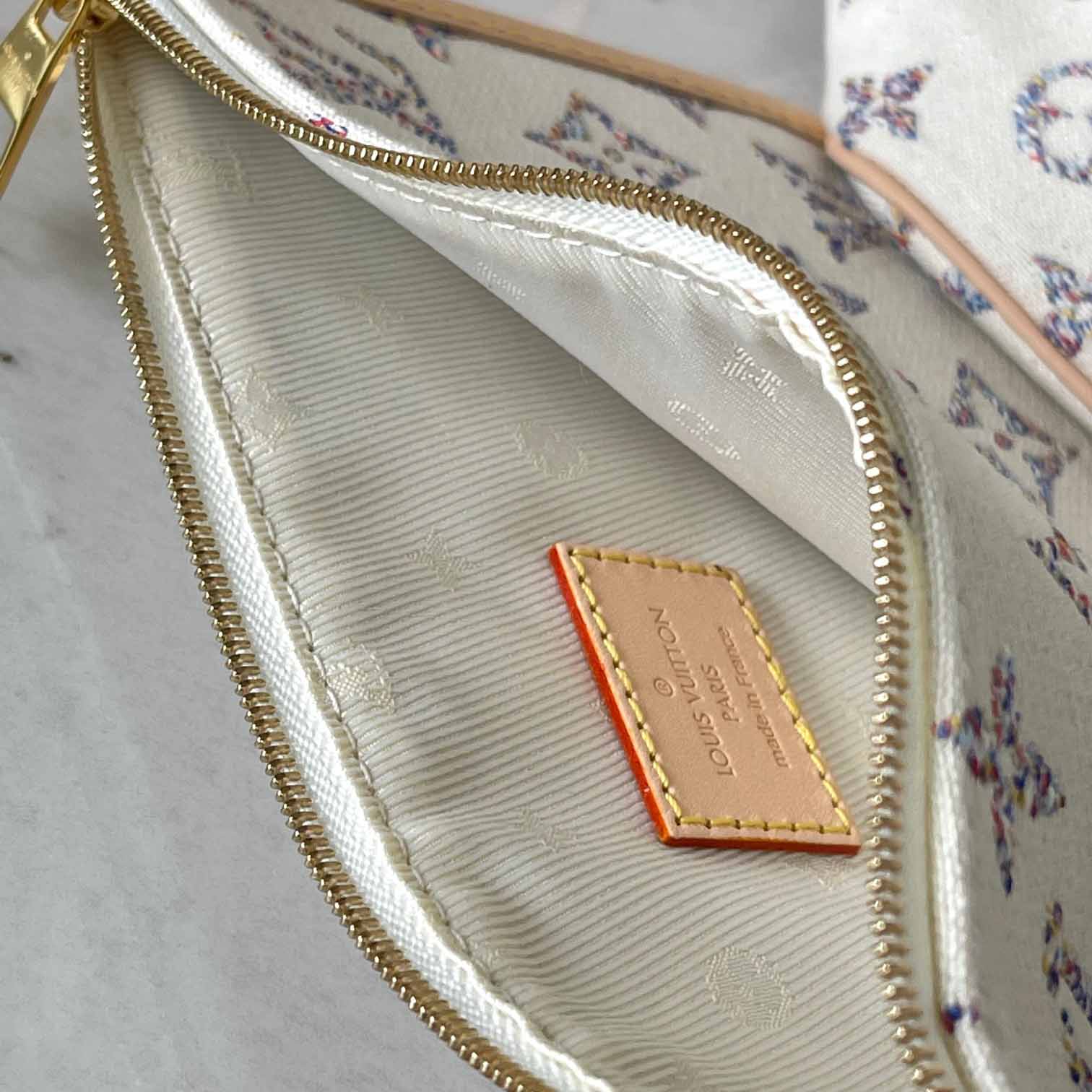 Louis Vuitton Neverfull MM   M24905 - 