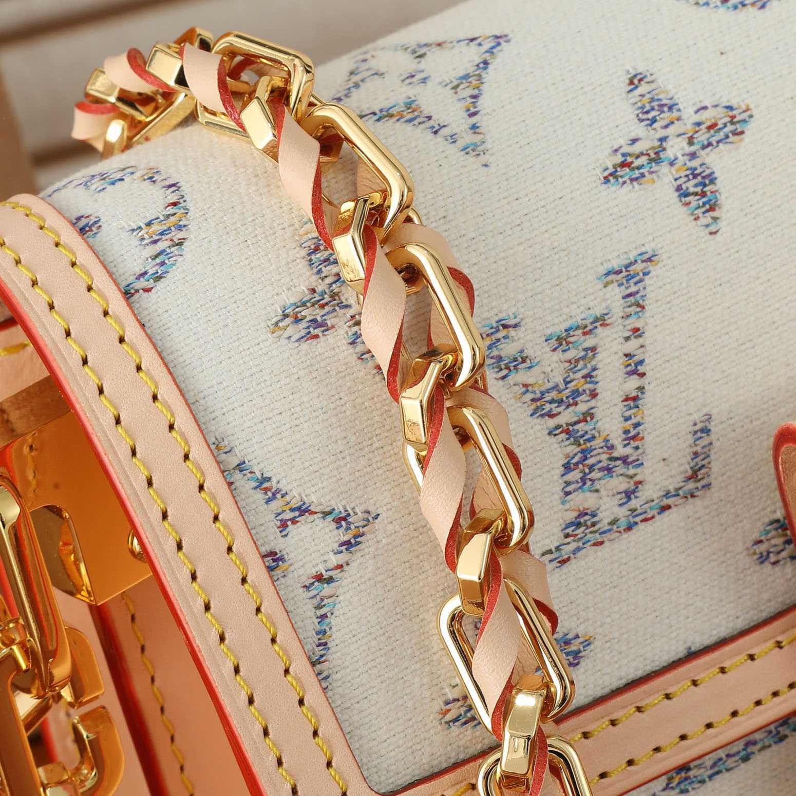 Louis Vuitton Mini Dauphine  M24841 - PerfectKickZ