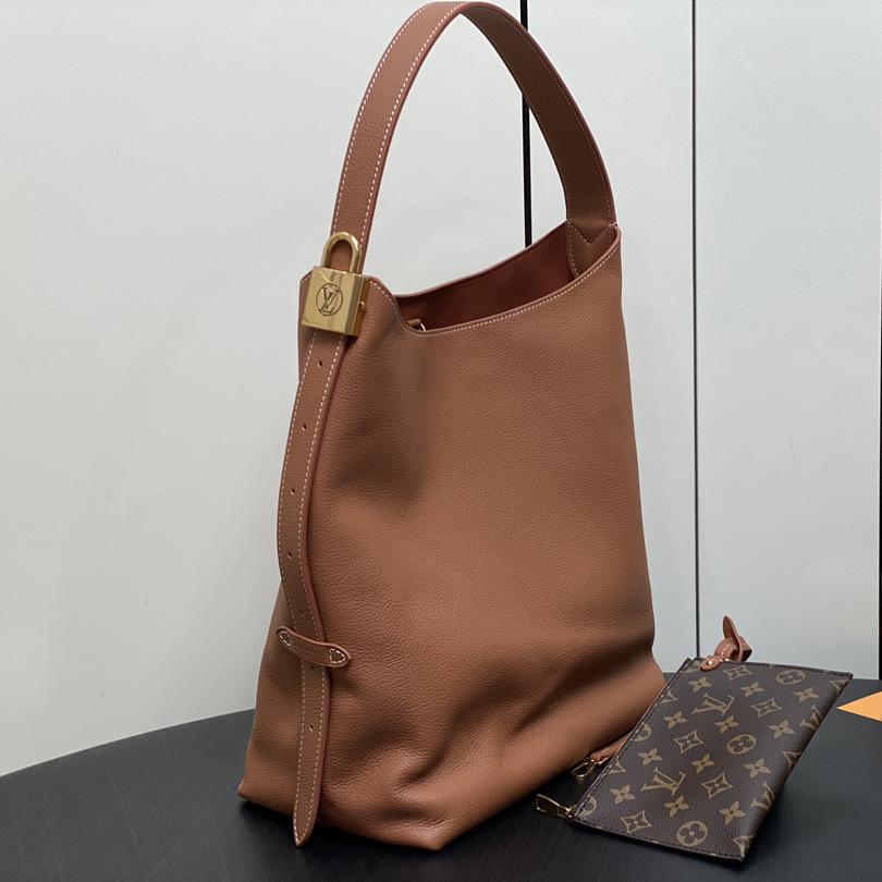 Louis Vuitton Low Key Hobo MM   M24974 - PerfectKickZ