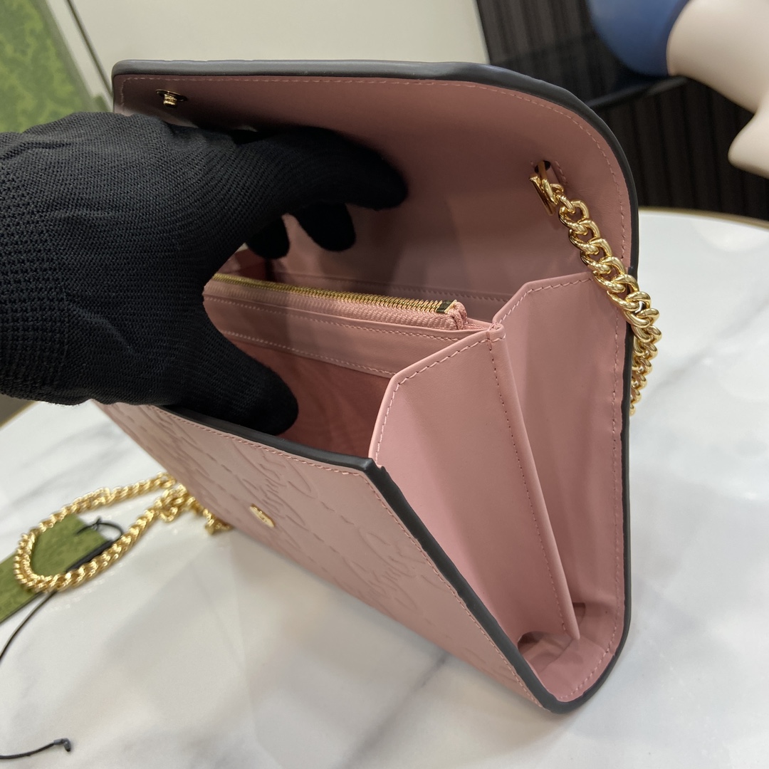 Gucci GG Chain Wallet - 