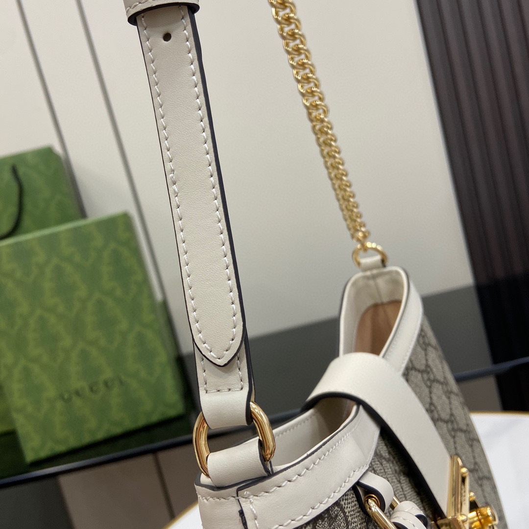 Gucci Padlock GG Medium Shoulder Bag - PerfectKickZ