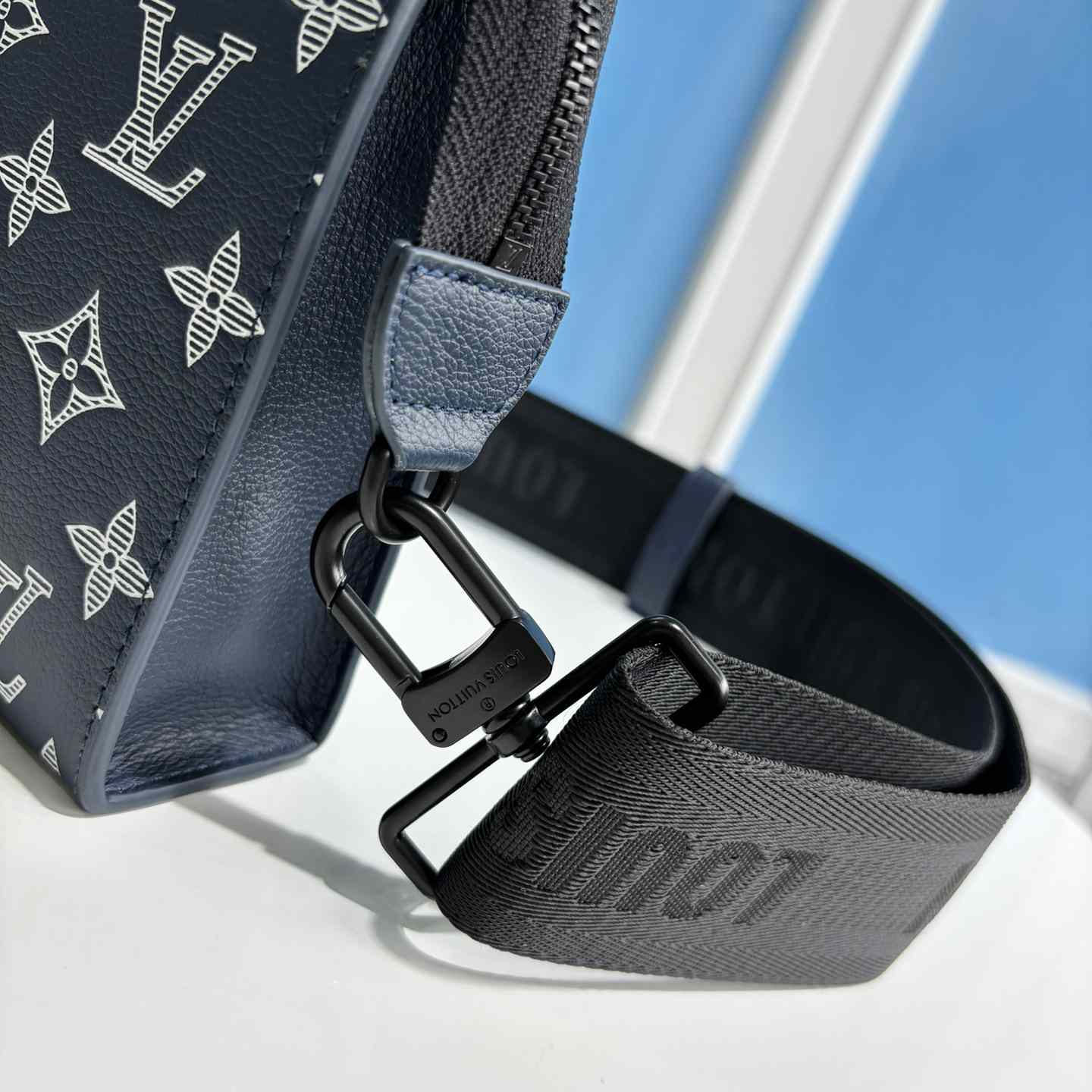 Louis Vuitton Gaston Wearable Wallet   M83384 - PerfectKickZ