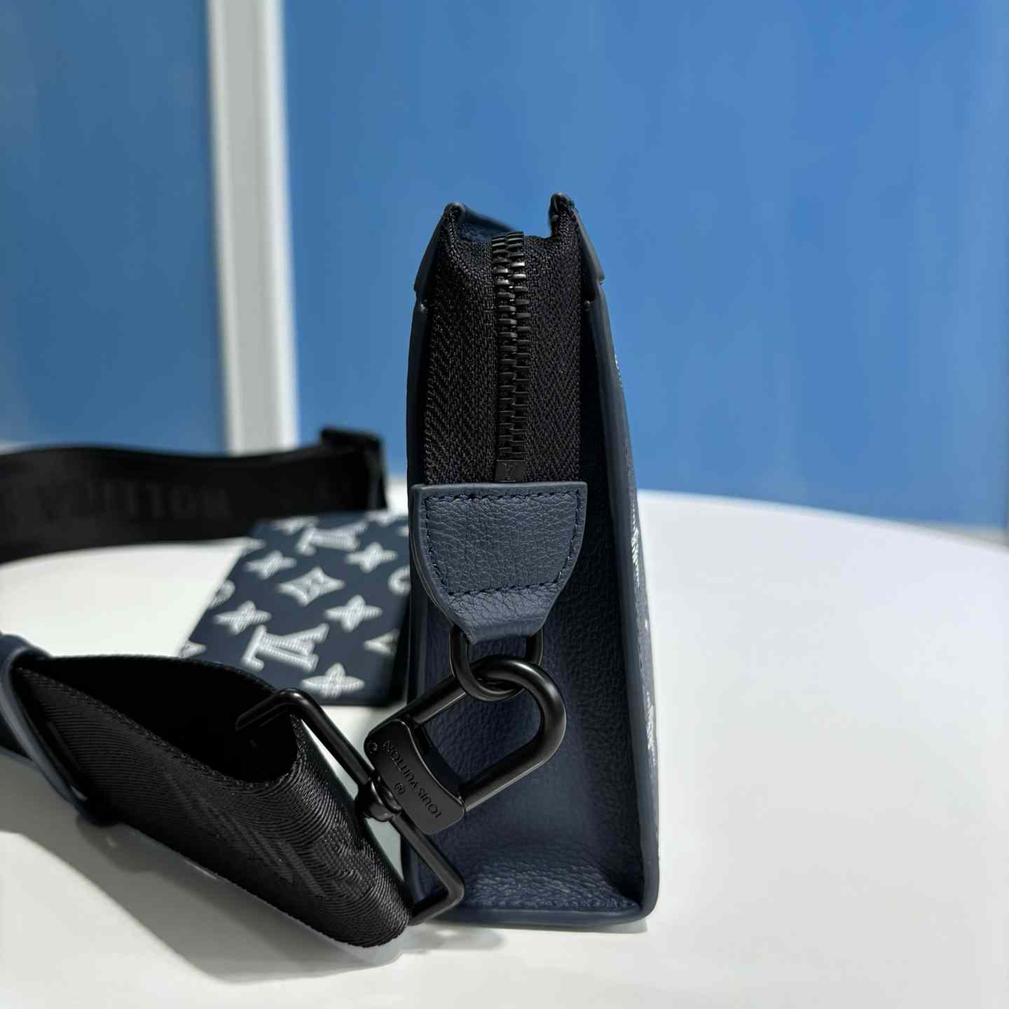Louis Vuitton Gaston Wearable Wallet   M83384 - PerfectKickZ
