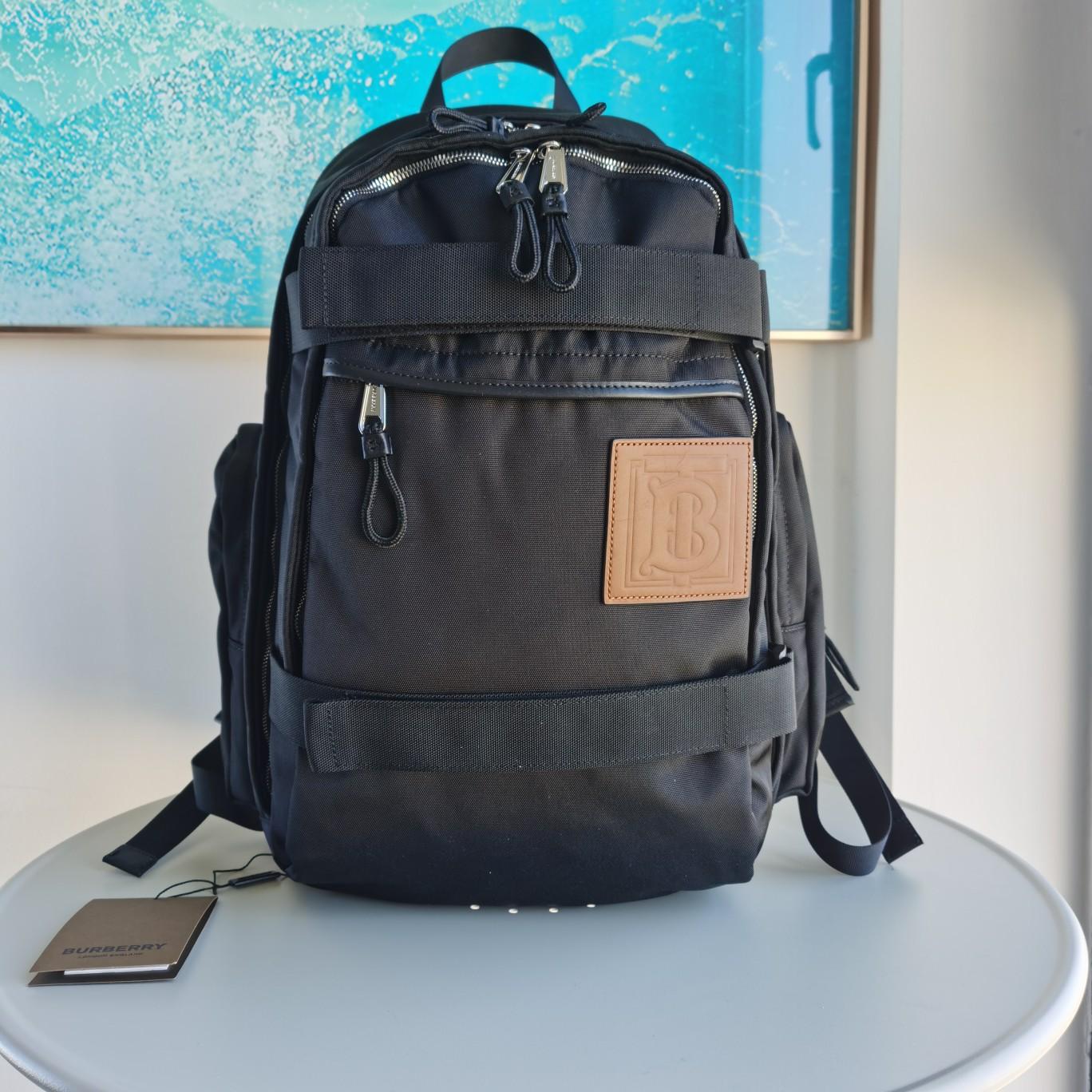 Burberry Large Cooper Backpack (30×20×49cm) - PerfectKickZ