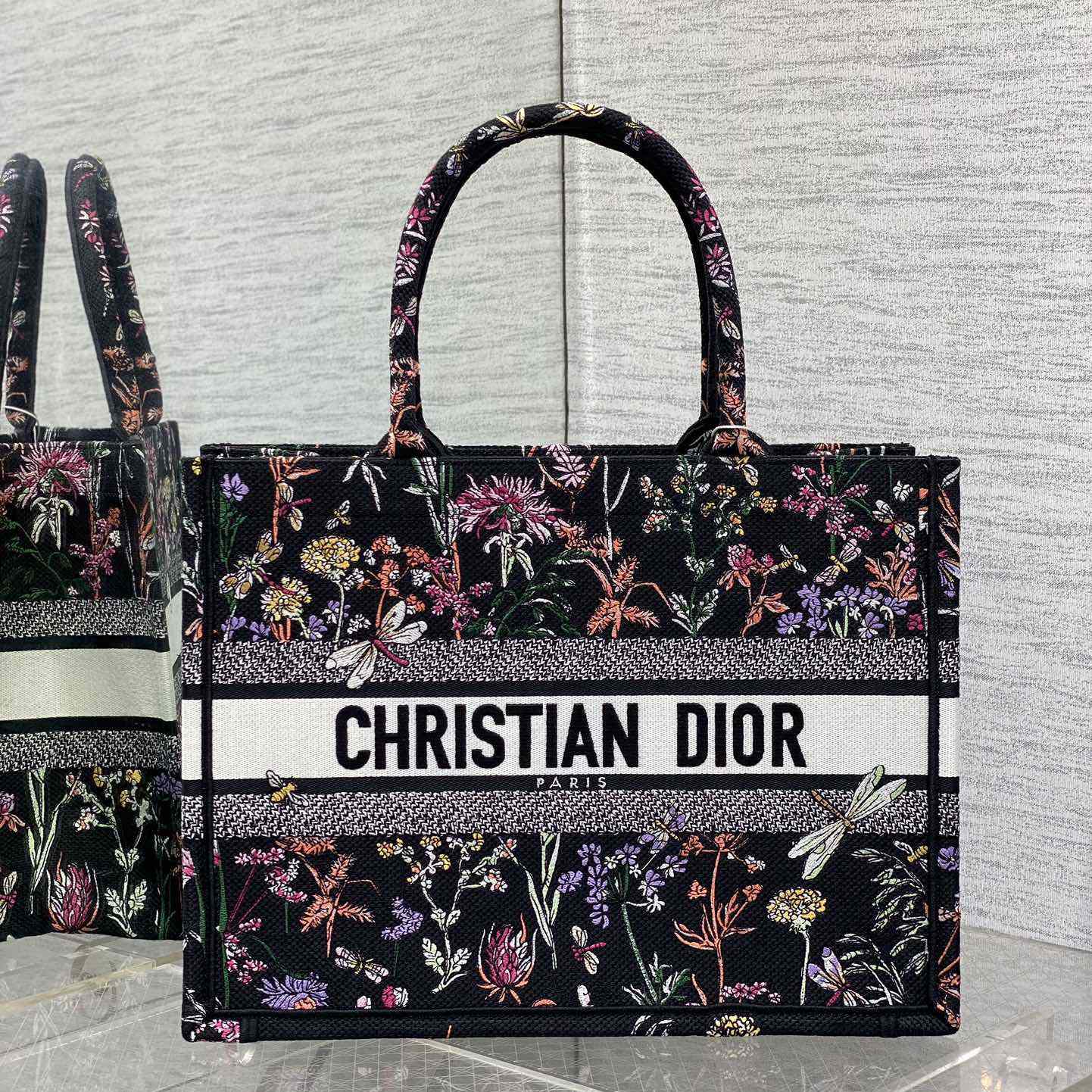 Dior Medium Dior Book Tote - PerfectKickZ