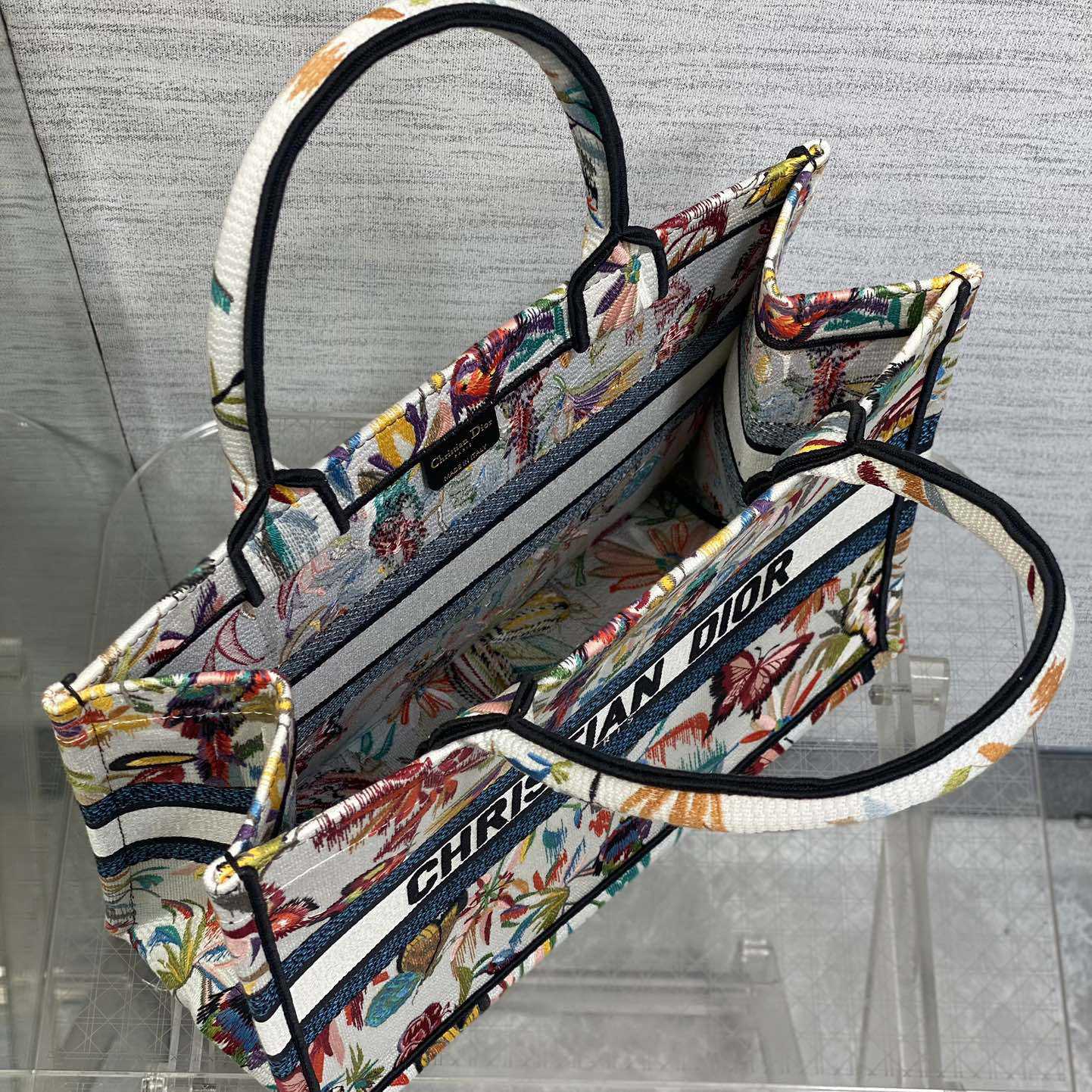 Dior Medium Dior Book Tote - PerfectKickZ