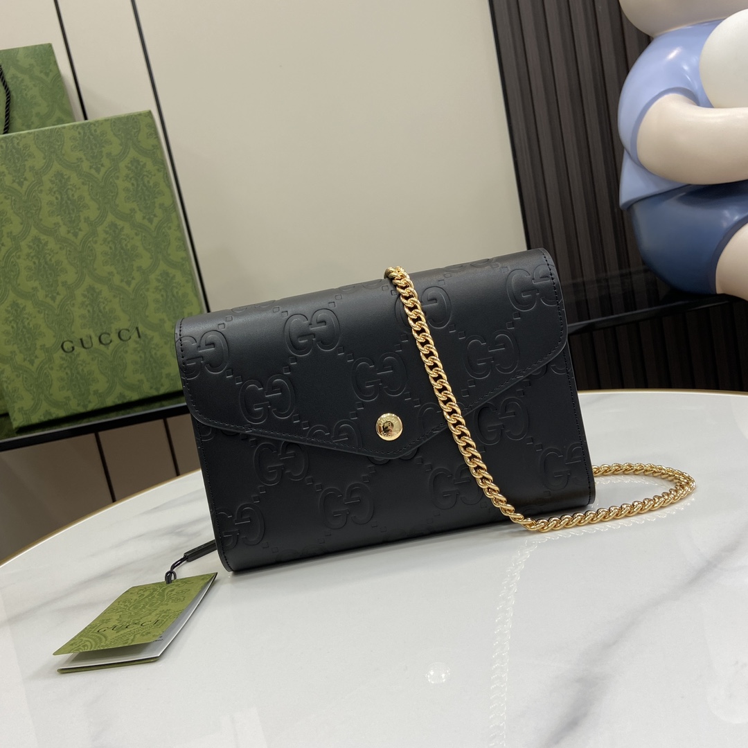 Gucci GG Chain Wallet - PerfectKickZ