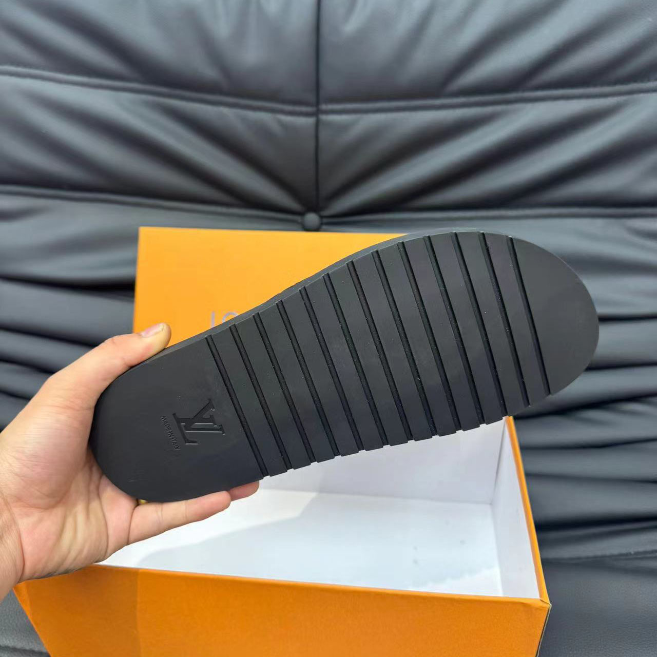 Louis Vuitton Miami Mule         1A9Z60 - PerfectKickZ