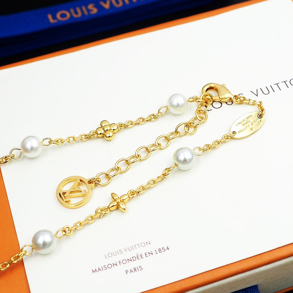 Louis Vuitton Louisa Necklace   M01610 - 