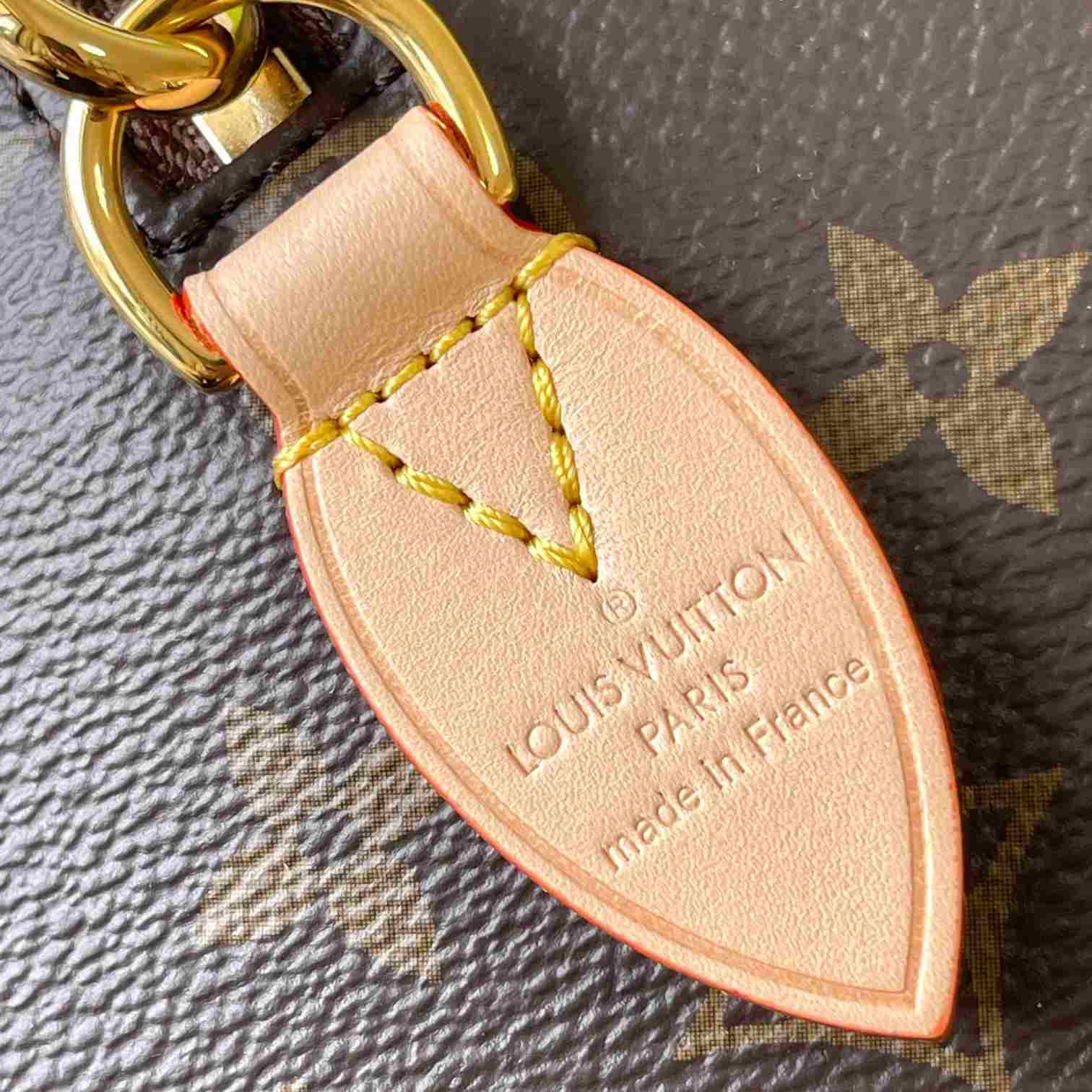 Louis Vuitton Speedy Bandoulière 20   M46222 - PerfectKickZ
